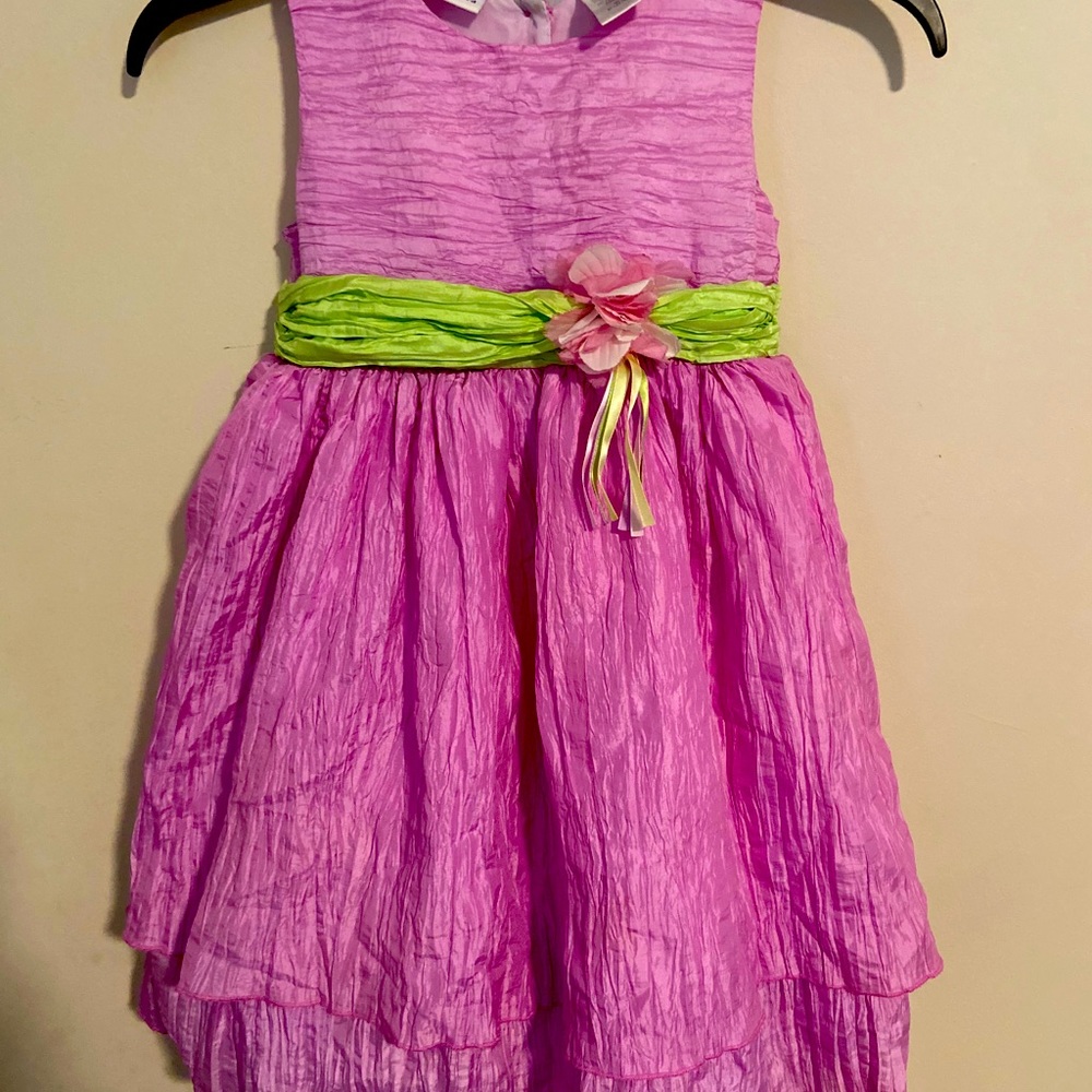 Girls dress